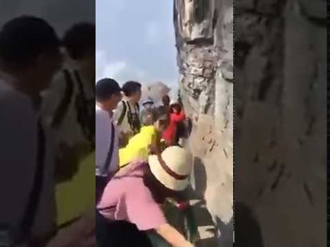 THATS ONE DAFT DORIS RIGHT THERE