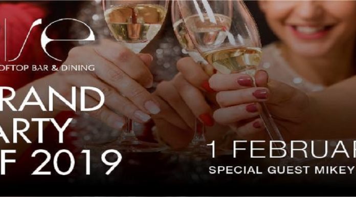 RISE ROOFTOP BAR PARTY