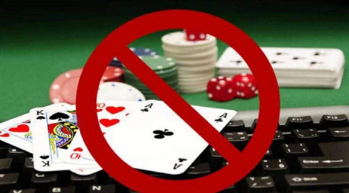 CHINESE LEAVE CAMBODIAN EN MASSE AFTER GAMBLING BAN