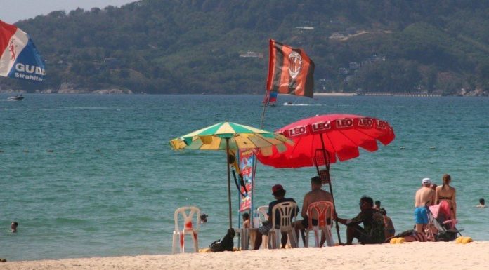 BOOZE BANNED ON PHUKET BEACHES