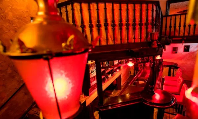 SEX WORKERS ALLOWED TO RETURN IN SWITZERLAND, BUT MUST LIMIT SESSIONS TO 15 MINUTES & WEAR FACE MASKS!