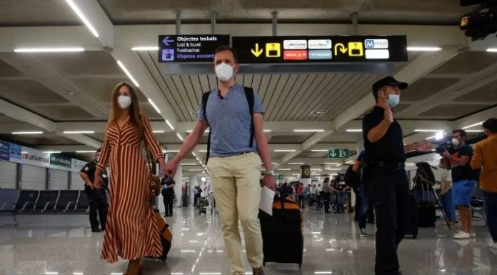 International flights to Thailand won’t resume until September, says aviation authority