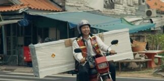 When you buy a motorcycle in Thailand, they should give you a free coffin; chances are it won’t be long until you end up in one anyway!