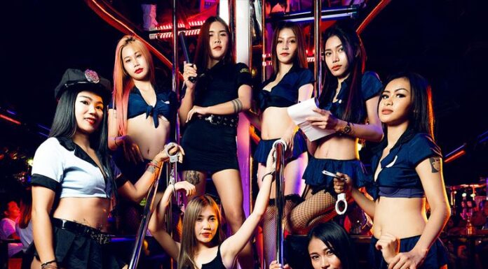 SEXY COPS & ROBBERS PARTY @ SHARK CLUB