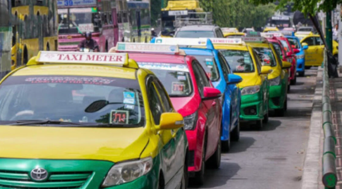 Smooth ride: Phuket Airport opens doors to all ride-hailing taxi services for travellers