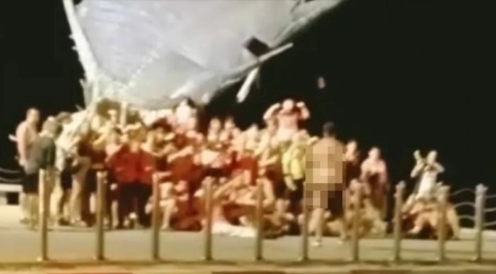 British man fined 5,000 baht for naked stroll on Krabi beach