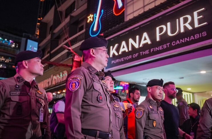 Central Investigation Bureau (CIB) Cracks Down on Soi Cowboy to Prevent Human Trafficking