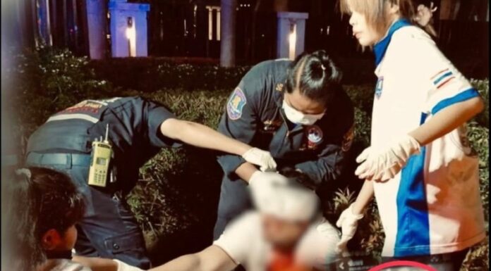 Pattaya Motorbike Taxi Driver Punches Indian Tourist Who Allegedly Groped Him.