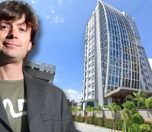 British Millionaire Found Dead in Thailand: Millionaire Asos Co Founder, 58, Fell From 17th Floor Balcony in Pattaya