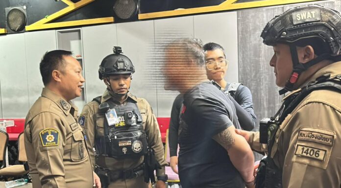 Drunk Off-Duty Police Officer Suspected in Fatal Shooting on Walking Street During Songkran