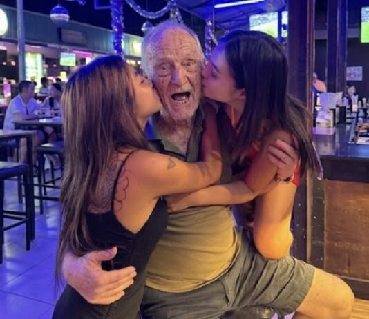 Pattaya’s Beer Bars Face a Big Question. Where Will the Next Generation of Customers Come From? Future of Pattaya beer bars as older Western customers sit in a traditional bar.